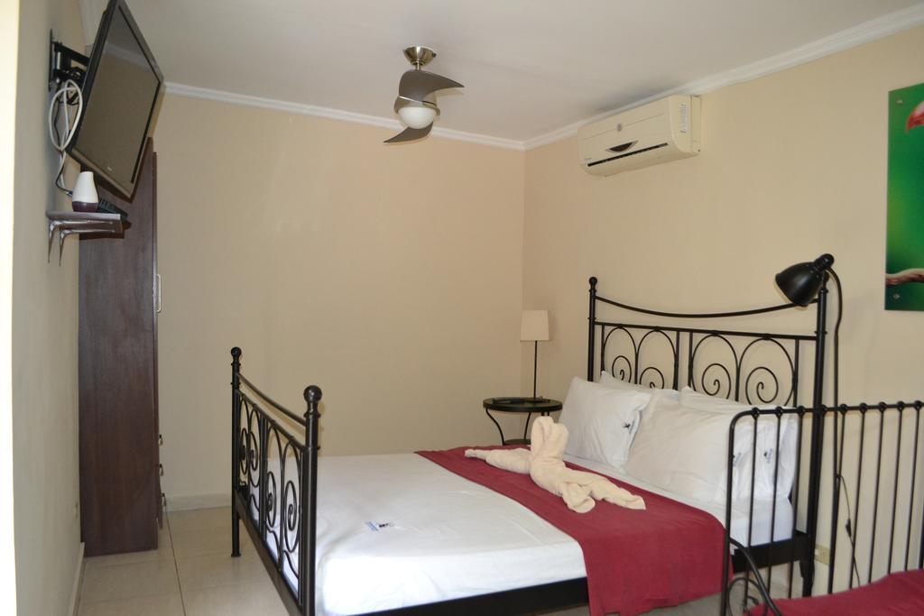 The Balboa Inn Панама Сити Екстериор снимка